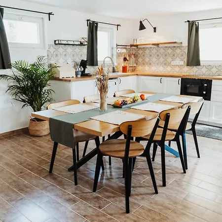 Magyarmáli Verőce Nyaraló *