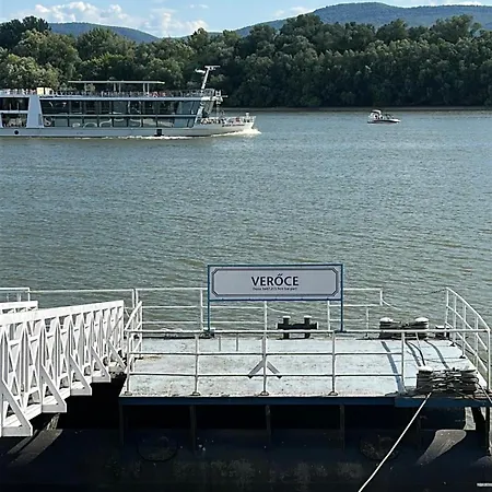 Magyarmali Pihenohaz Hébergement de vacances *